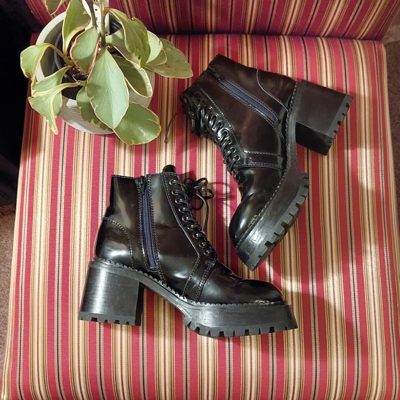 Jeffrey Campbell Black Glossy Combat Boots - Picture 7 of 16